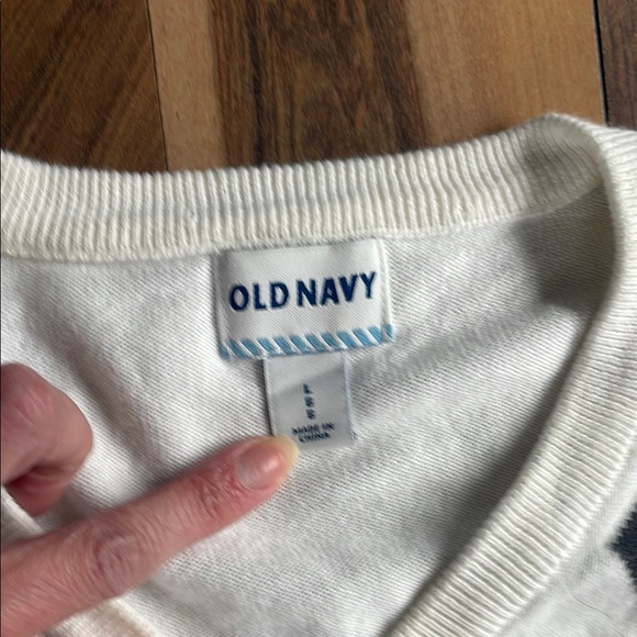 Old Navy Men's Argyle Sweater - Cream and Black - Picture 2 of 5